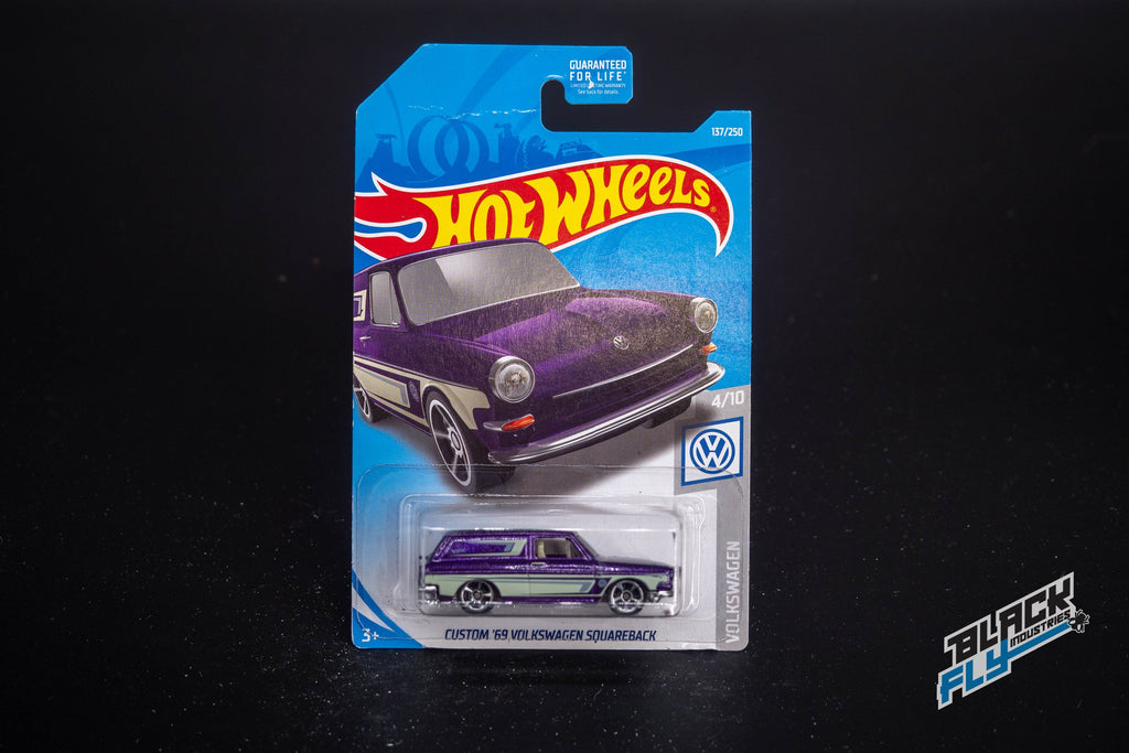 Hot Wheels - Custom '69 Volkswagen Squareback - Purple